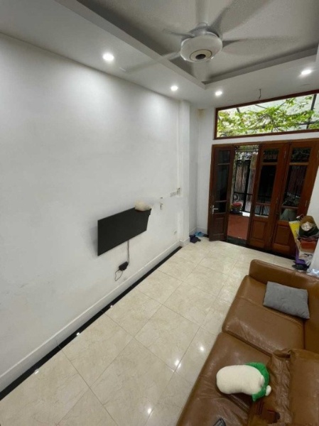 Bán nhà 3 tầng tại ngõ 804 Bạch Đằng, phường Bạch Đằng, Hai Bà Trưng